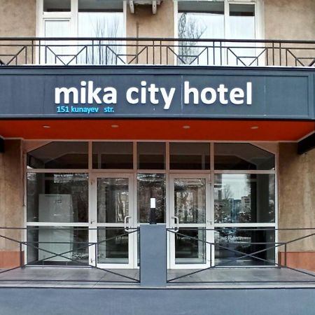 Mika City Hotel Almatý Exterior foto